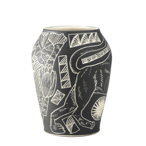 Lion Waterlilly Vase