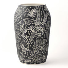 Load image into Gallery viewer, Daffodil Pangolin Vase