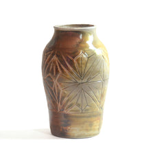 Load image into Gallery viewer, Star Glaze Vase