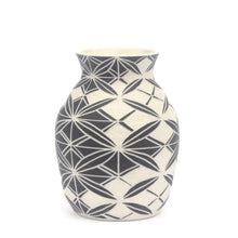 Load image into Gallery viewer, Alternate Flower Medium Vase