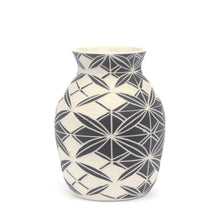 Load image into Gallery viewer, Alternate Flower Medium Vase