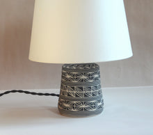 Load image into Gallery viewer, Banded Little Lamp