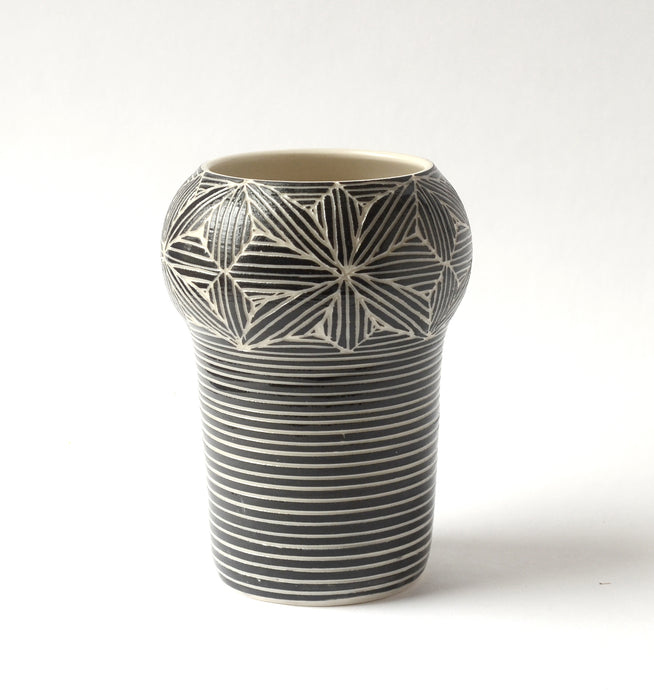 Bulb Top Fineline Vase