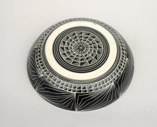 Load image into Gallery viewer, Dark Platter