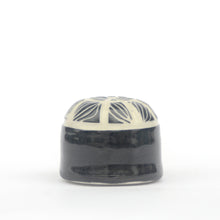 Load image into Gallery viewer, Dark Petal Salt Shaker