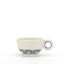 Load image into Gallery viewer, Flower Espresso Cup