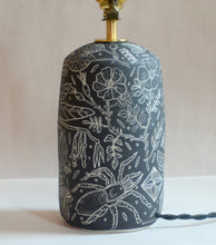 Load image into Gallery viewer, Hawk Tarantula Lamp