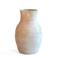 Load image into Gallery viewer, Pink Star Vase