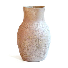 Load image into Gallery viewer, Pink Star Vase