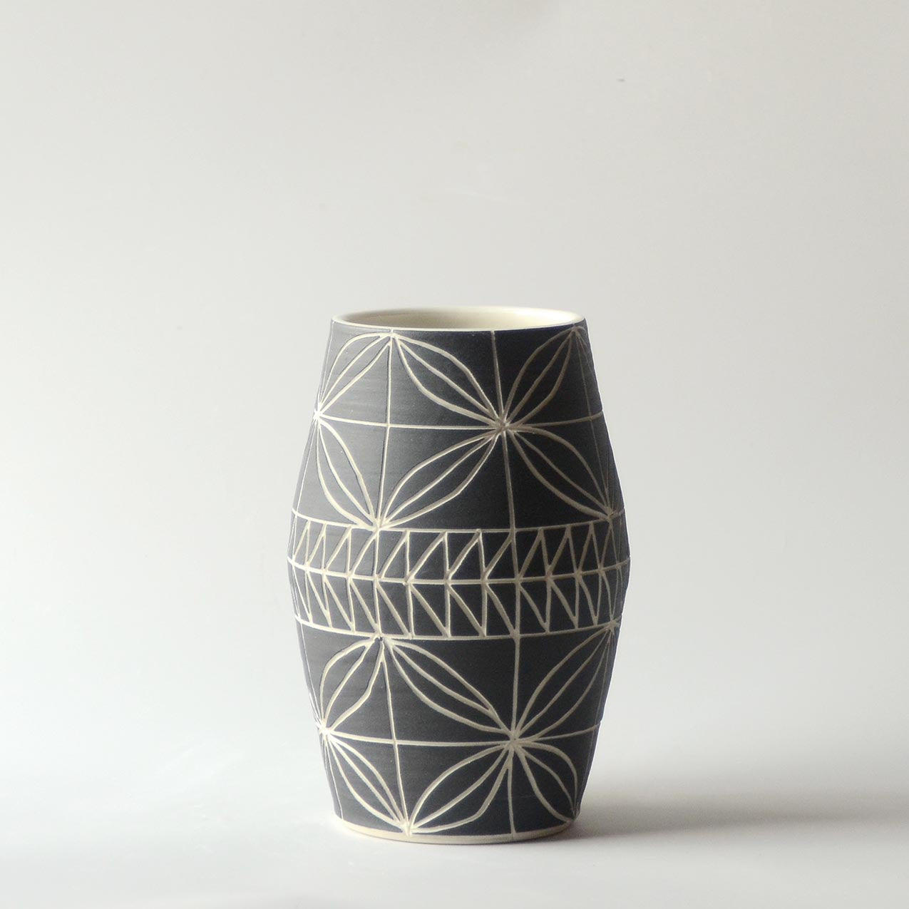 Dark Equal Vase (second)