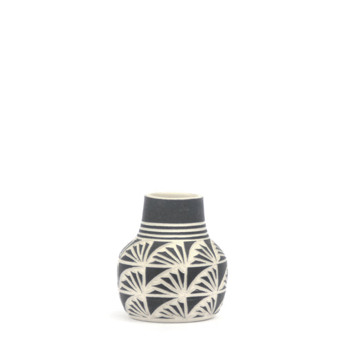 Fan Tiny Vase