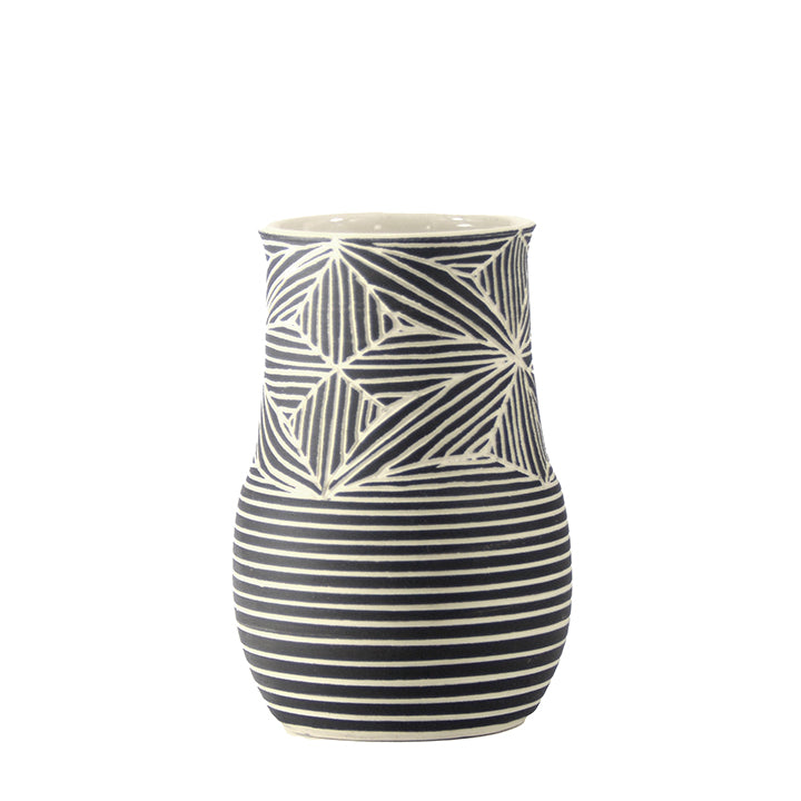 Linear Fineline Bud Vase